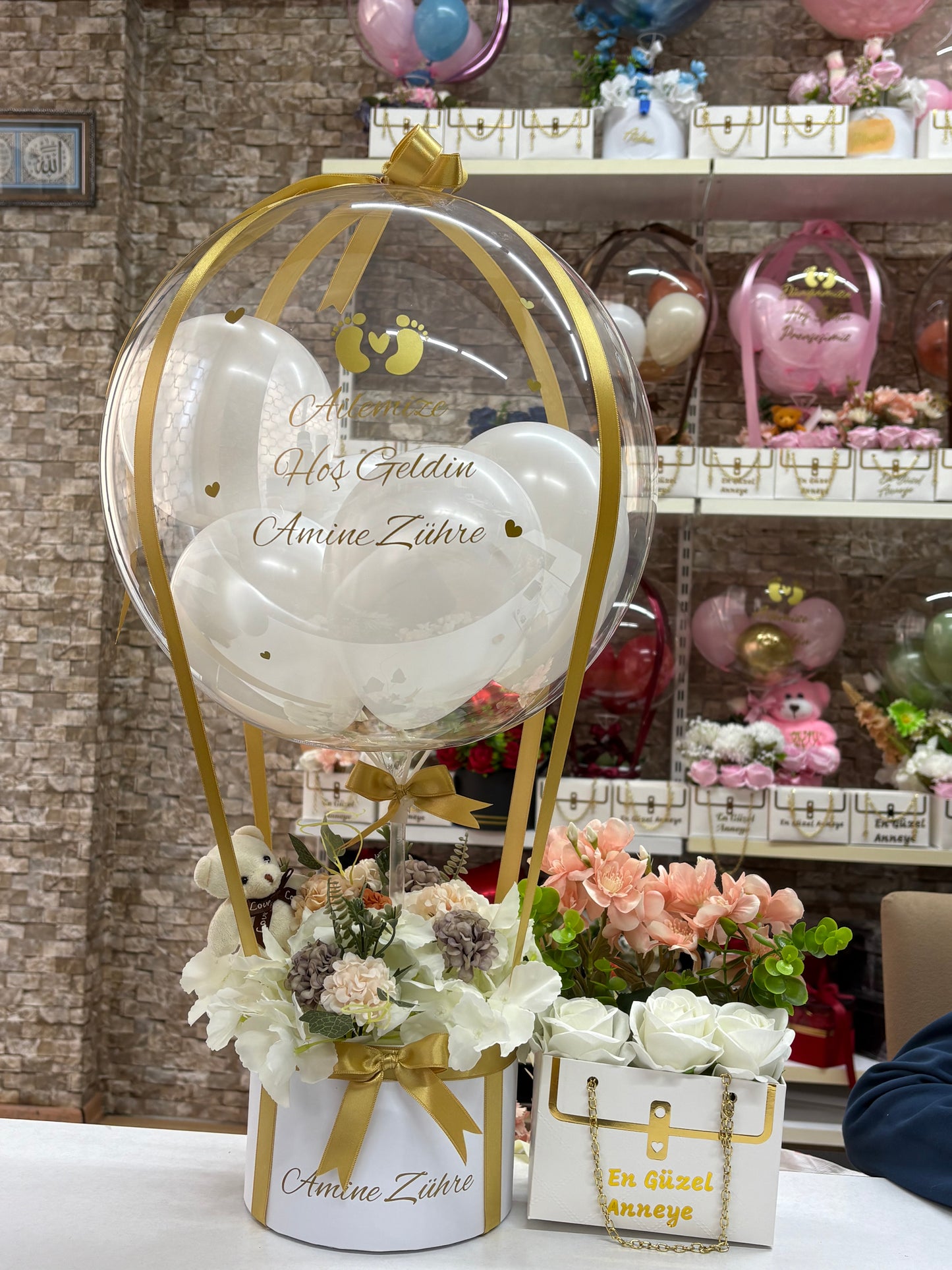 Hoş Geldin Bebek Balon Kutusu – Gold Luxury Tasarım