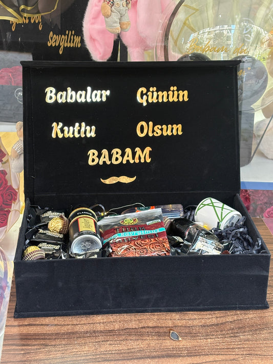 Babalar Günü Hediye Kutusu – Türk Kahveli ve Çikolatalı Premium Erkek Hediye Seti