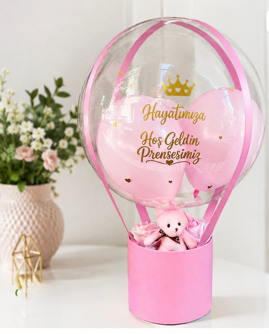 Hoş Geldin Prensesim – Kişiye Özel Pembe Ayıcıklı Şeffaf Balon Hediye Kutusu