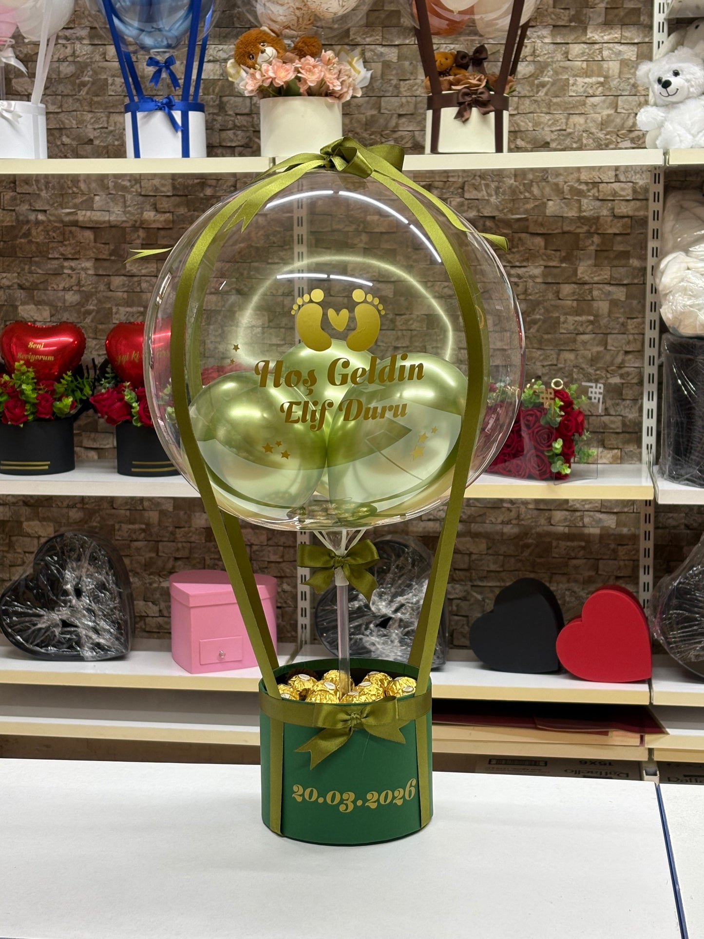 Ferrero rocher Çikolatalı Yeşil Balon Kutusu