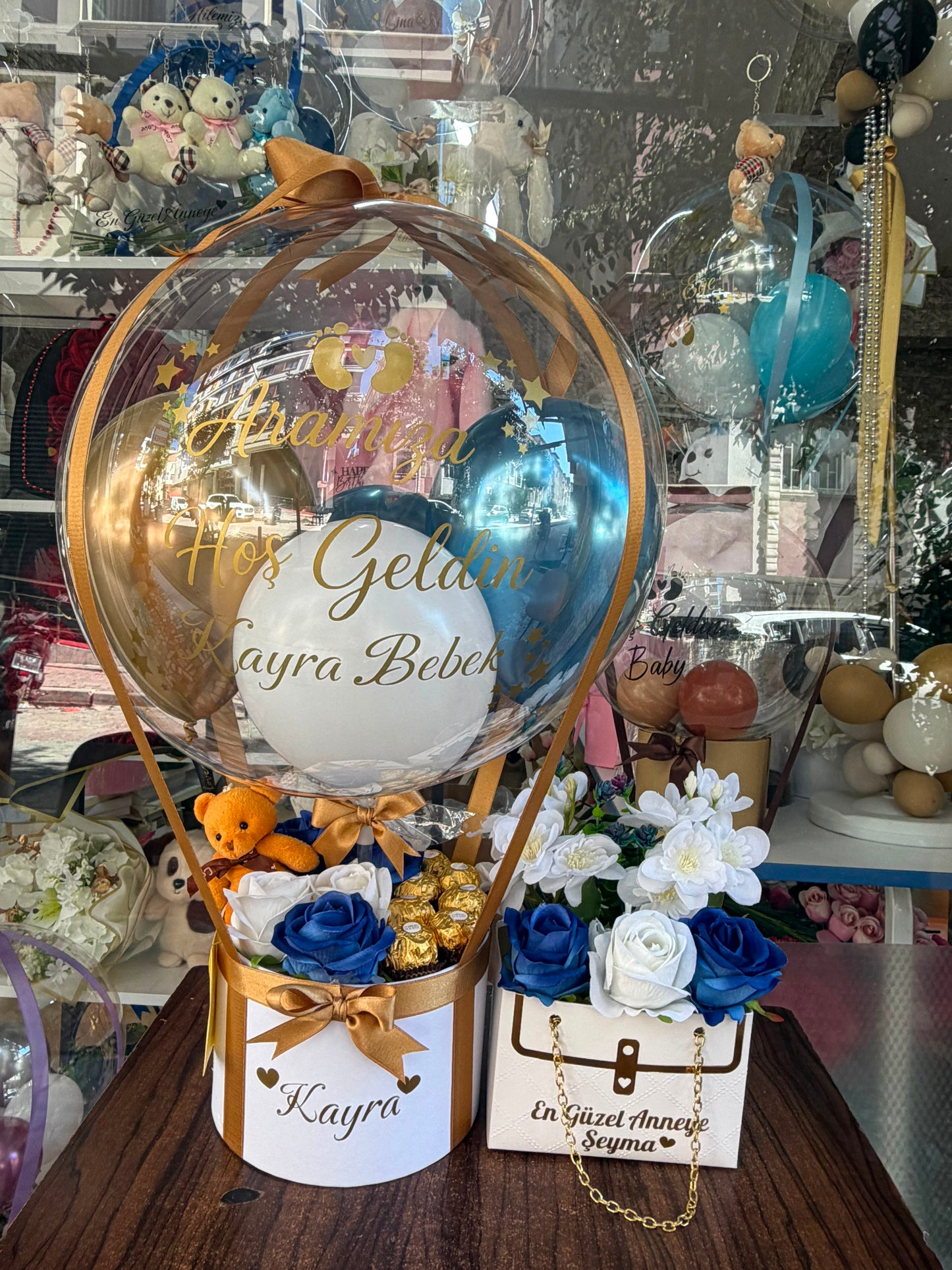 Golden Blue Elegance – Kişiye Özel Lüks Balon Hediye Seti