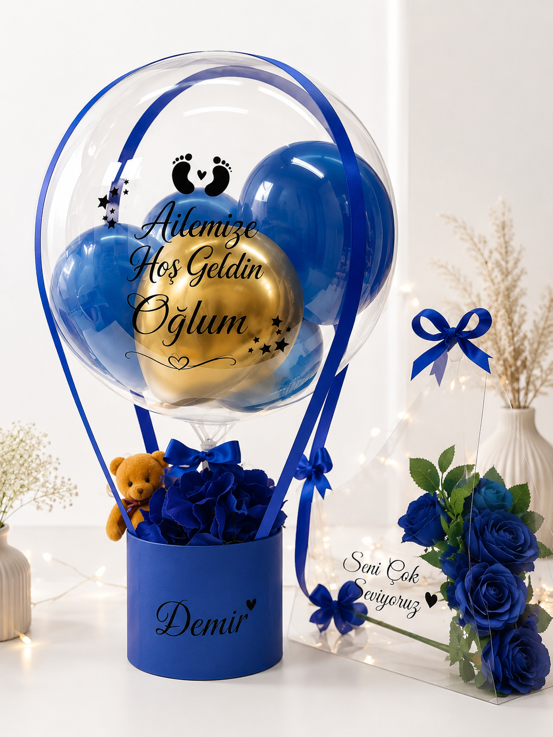 Kişiye Özel Hoş Geldin Bebek Balon Kutusu | İsim Yazılı Mavi  Balon & Gül Aranjmanı