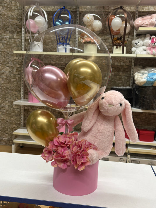 Hoş Geldin Bebek Hediyesi: İsim Yazılı Balon ve Pembe Tavşan Seti