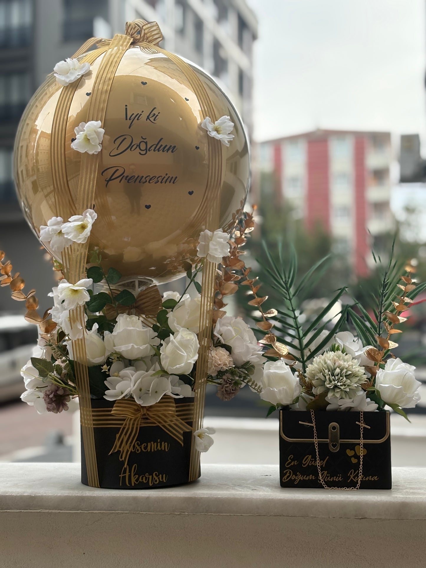 Doğum Günü & Yıl Dönümü Premium Hediye Balon Kutusu – Kişiye Özel