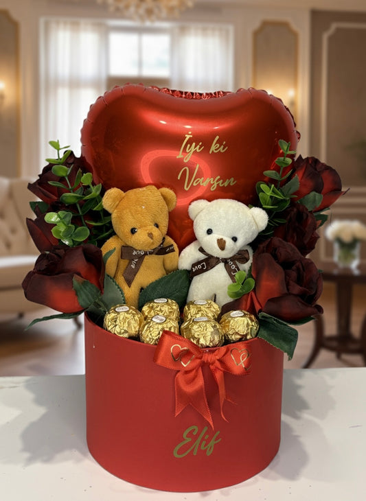 İyi Ki Varsın Romantik Ayıcıklı Balon Çikolata Kutusu – Kişiye Özel | BaloonLuxury