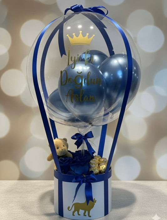 Aslan Temalı Premium Balon Çiçek Kutusu – Kişiye Özel Doğum Günü Hediyesi